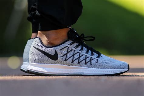 nike air zoom pegasus 32 flash platinum cool herren|men's Nike Pegasus 32.